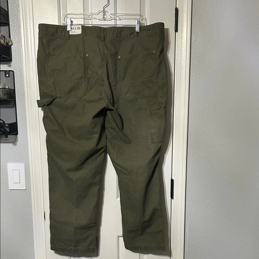 Alpine Design Men's Dark Green Cargo Pants - Picture 7 of 8